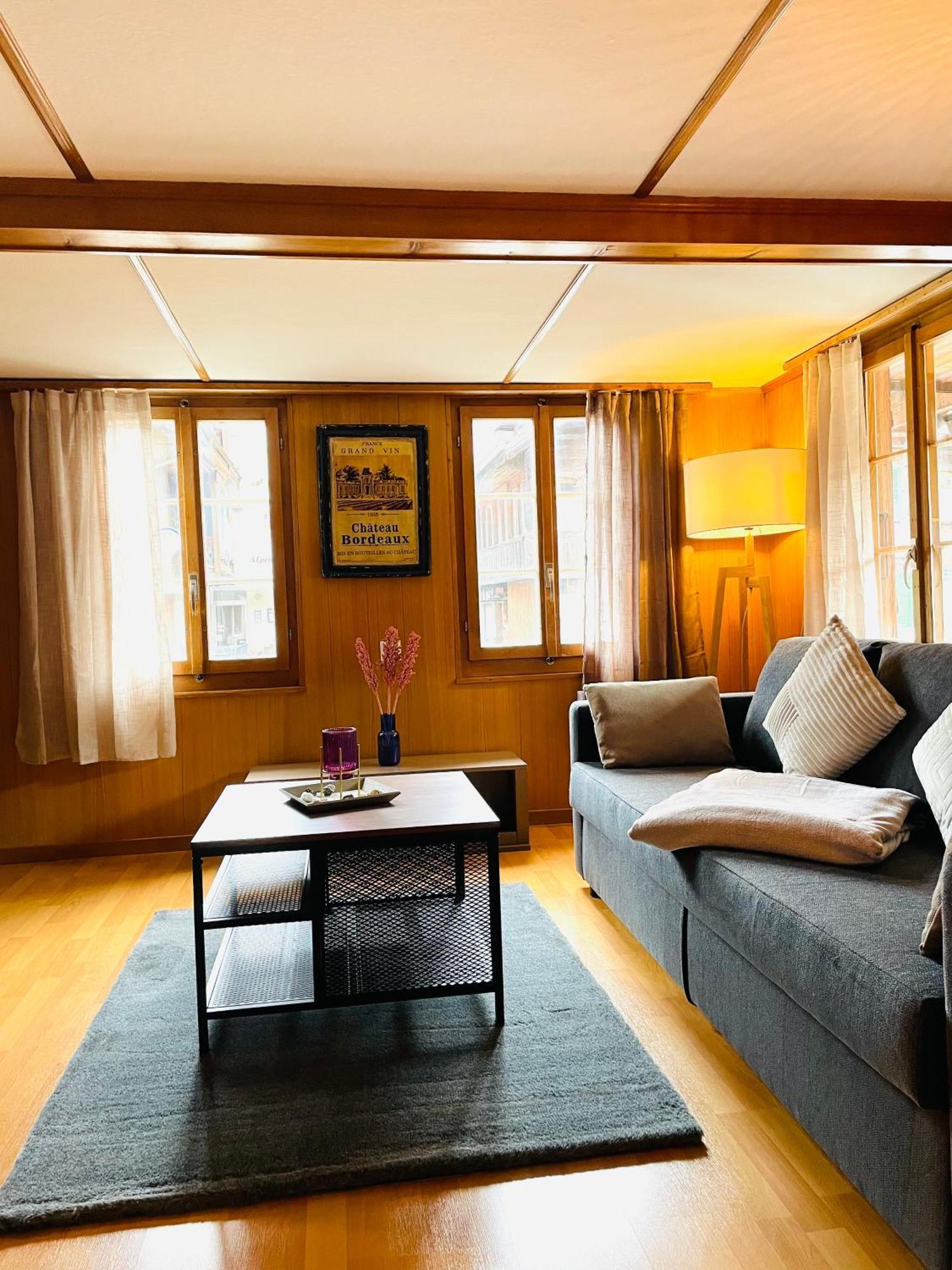 Lovely & Great Equipped Wooden Alp Chalet Flat Kandersteg Εξωτερικό φωτογραφία